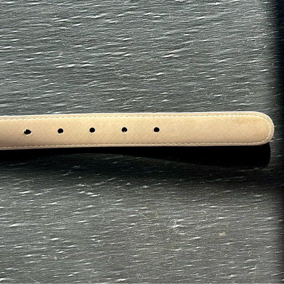 NEXT TO NEW COACH LEATHER BELT WITH SOLID BRASS BUCKLE. SIZE 2XL OR 44’ BEIGE - Picture 8 of 11